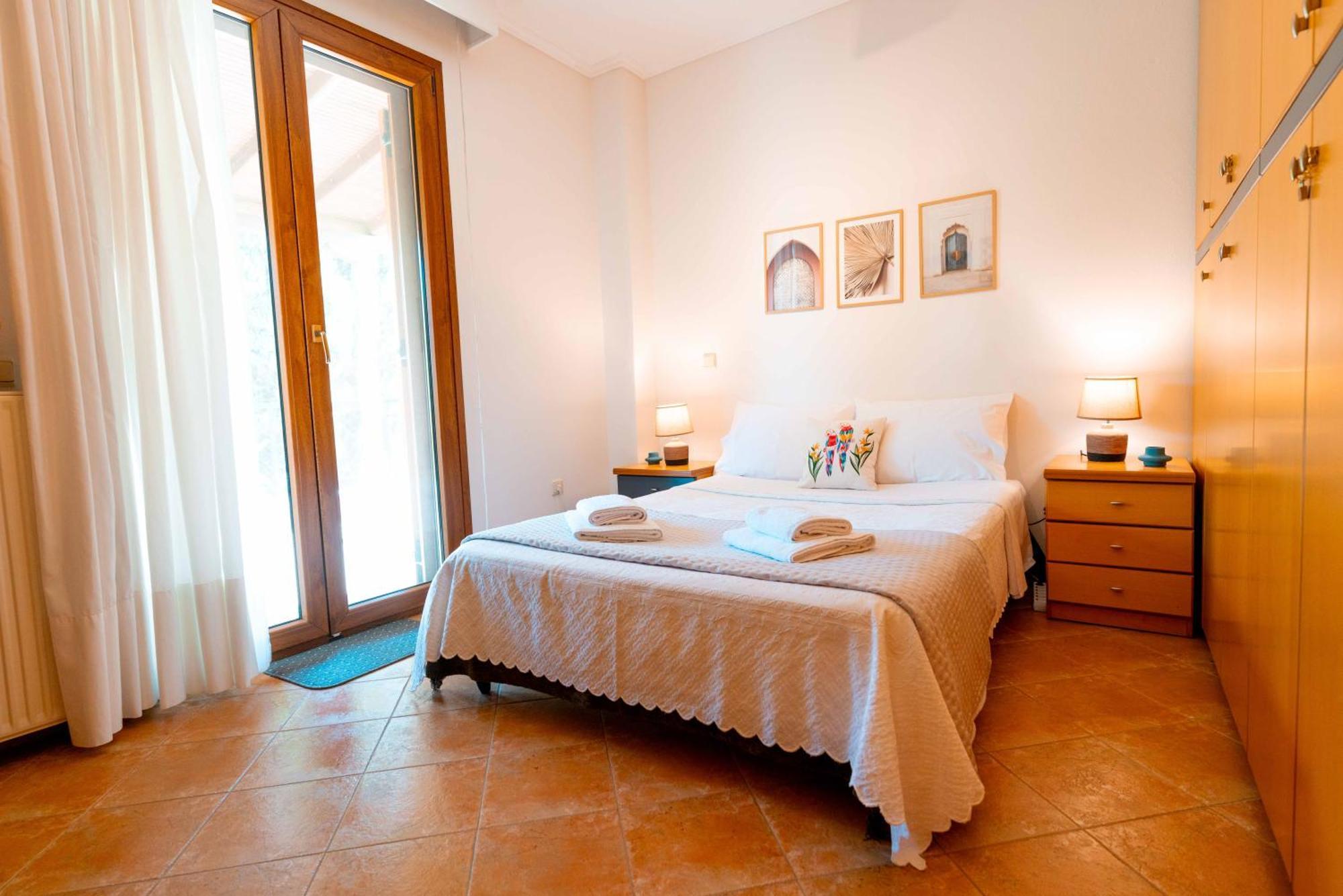 Villa Bougainvillea Epanomi Exterior photo